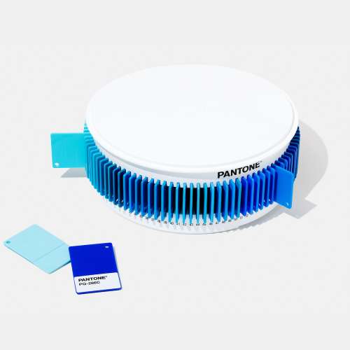 Artikelbild des Artikels “PANTONE Plastic Chip Color Set Blues “