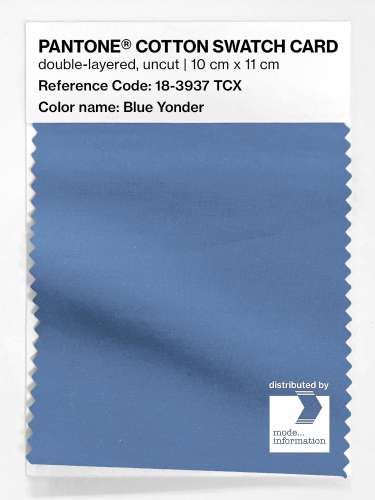 Artikelbild des Artikels “PANTONE® COTTON SWATCH CARD 18-3937 TCX Blue Yonder “