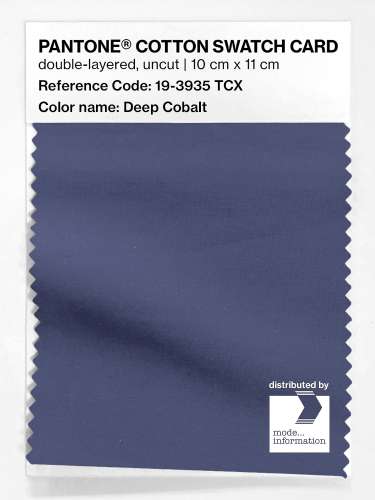 Artikelbild des Artikels “PANTONE® COTTON SWATCH CARD 19-3935 TCX Deep Cobalt “