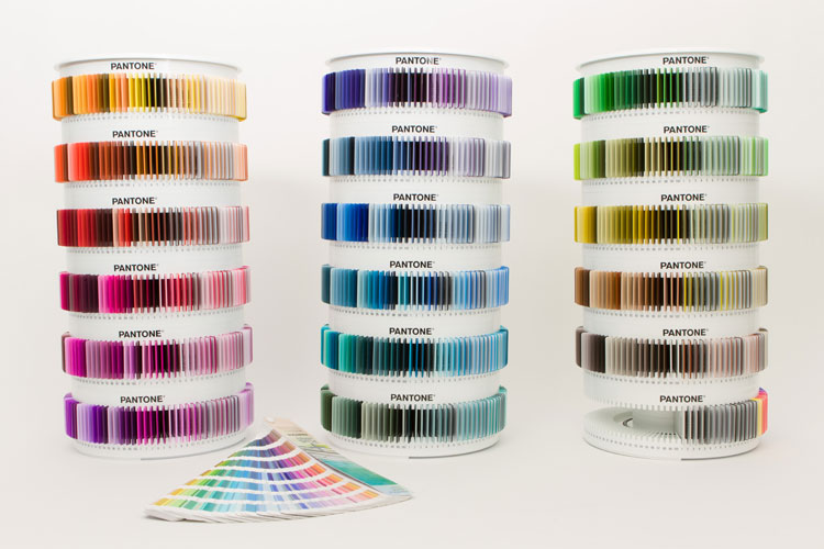 Artikelbild 1 des Artikels “PANTONE PLUS Plastic Standard Chips Collection “