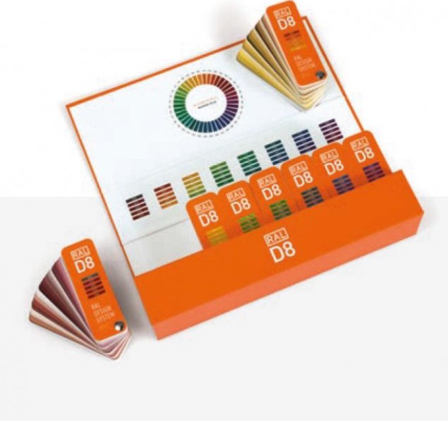 Artikelbild 1 des Artikels “RAL D8 Design Box with 8 colour fan decks “