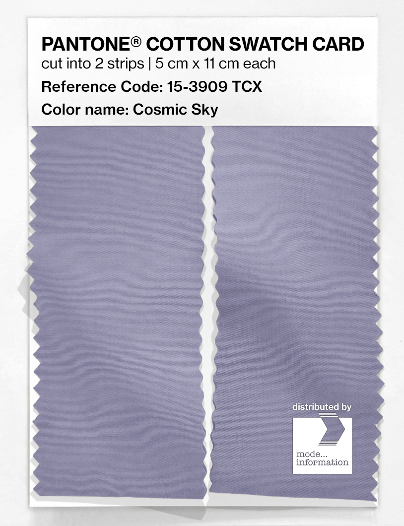 Product image 2 of the product “PANTONE® COTTON SWATCH CARD 15-3909 TCX Cosmic Sky ”