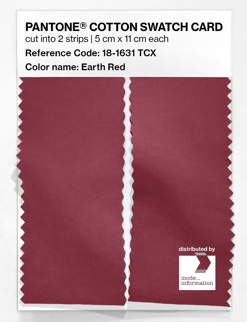 Product image 2 of the product “PANTONE® COTTON SWATCH CARD 18-1631 TCX Earth Red ”