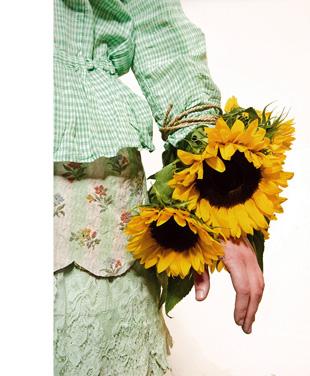 Artikelbild 3 des Artikels “Bloom no. 19 -Farm of the Future- “